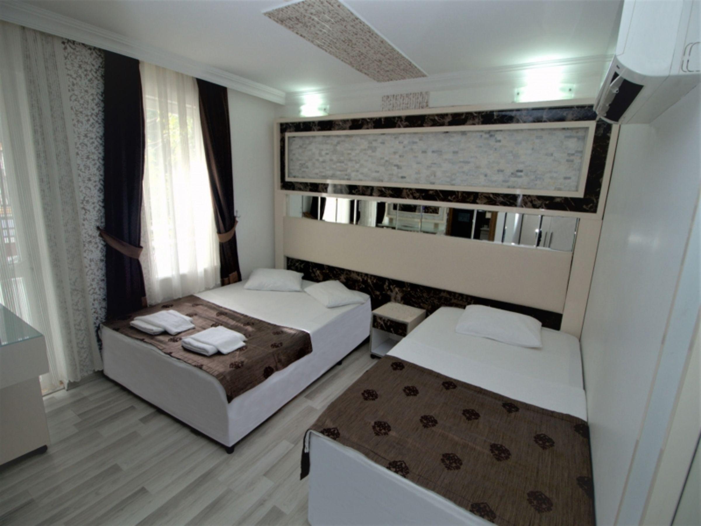Behram Hotel Αττάλεια Εξωτερικό φωτογραφία
