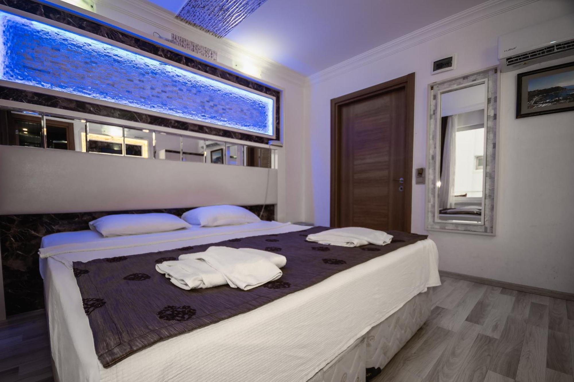 Behram Hotel Αττάλεια Εξωτερικό φωτογραφία