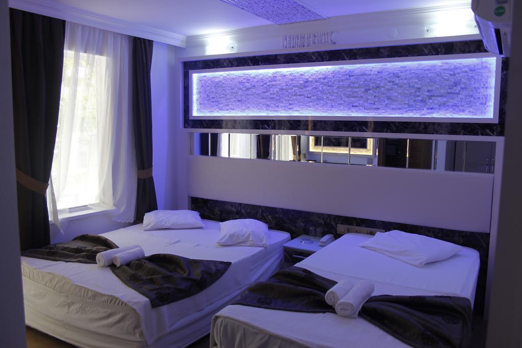 Behram Hotel Αττάλεια Δωμάτιο φωτογραφία